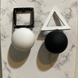 Black n White Earrings